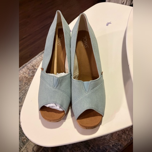 TOMS Women's Classic Espadrille Wedge Sandal - Picture 8 of 10